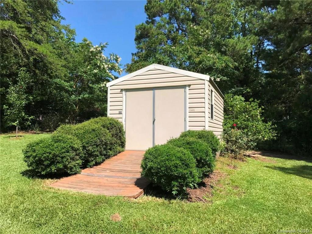 Woodland Hills - Residential