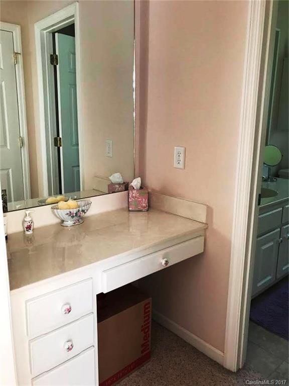 Woodland Hills - Residential