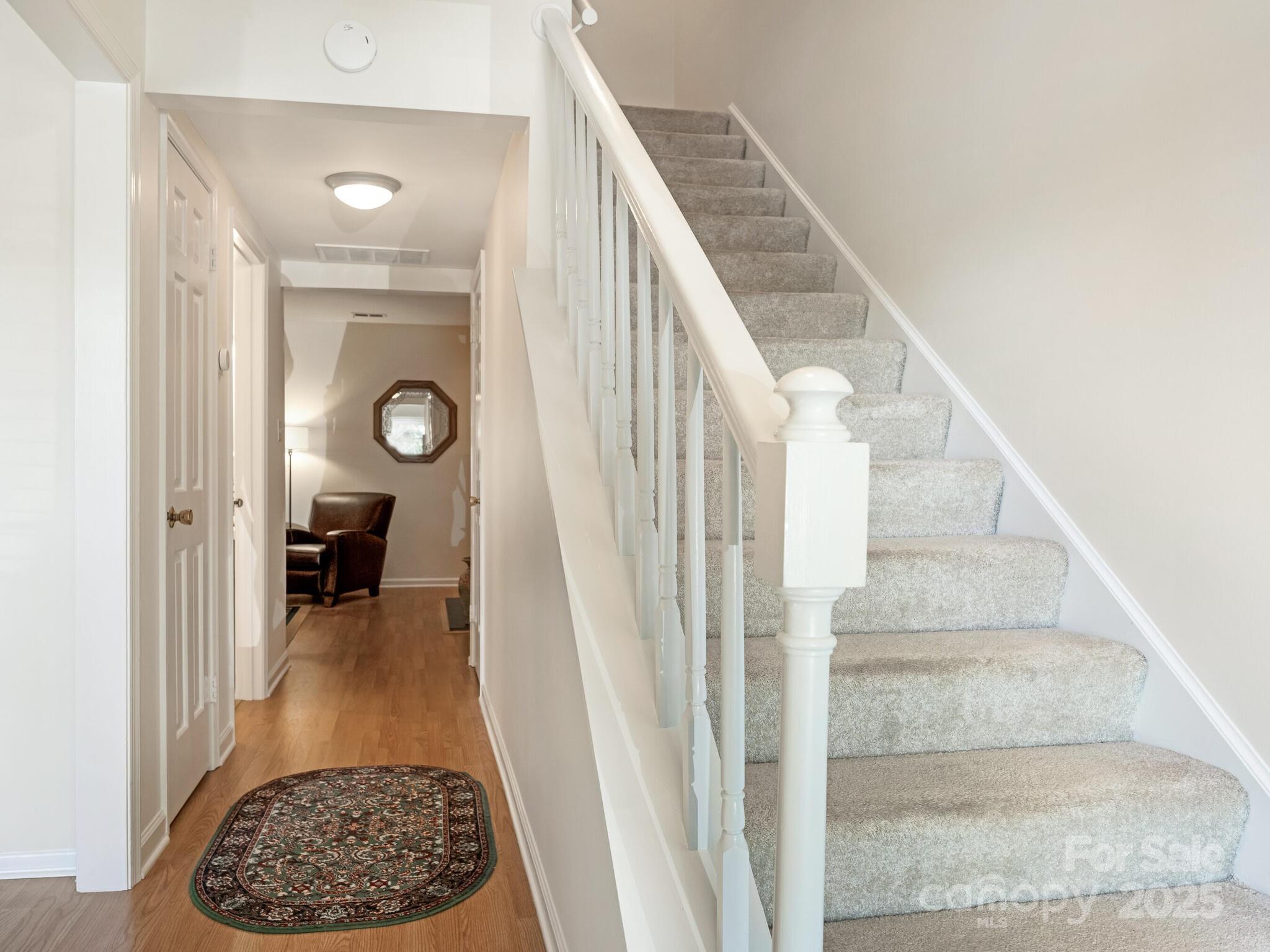 8068 Knights Bridge Road