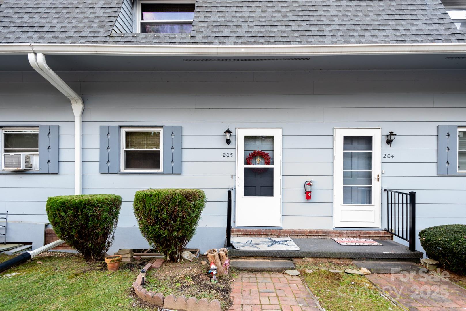 Blue Ridge Manor - Residential