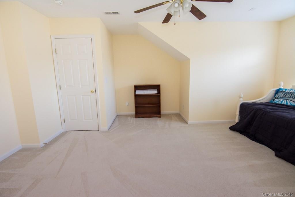 Brandon Oaks - Residential