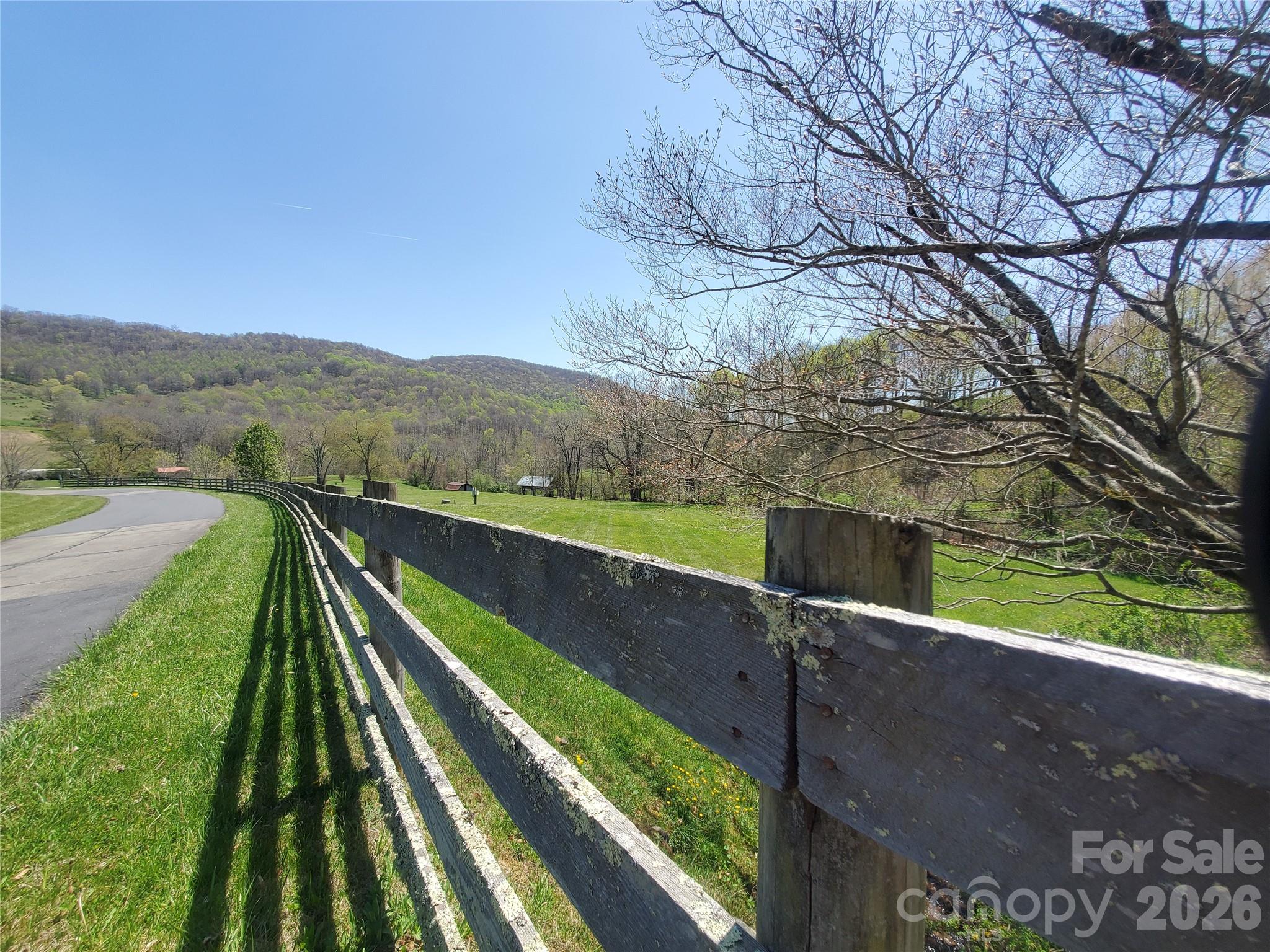 Elk Creek Mountain - Land