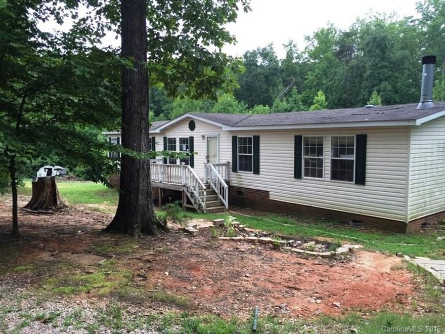 Home has separate dining room and sunken family with room with fireplace. Detached garage with shop. FHA case #381 - 694782. Property is owned by the US Dept of HUD. HUD homes are sold in "as is" condition. Seller makes no representation or warranties as to the property condition. FHA Financing code is IE and subject to appraisal. Seller may contribute up to 3% for buyer’s closing costs upon buyer request. HUD and this listing firm abide by all Fair Housing and Equal Opportunity policies.