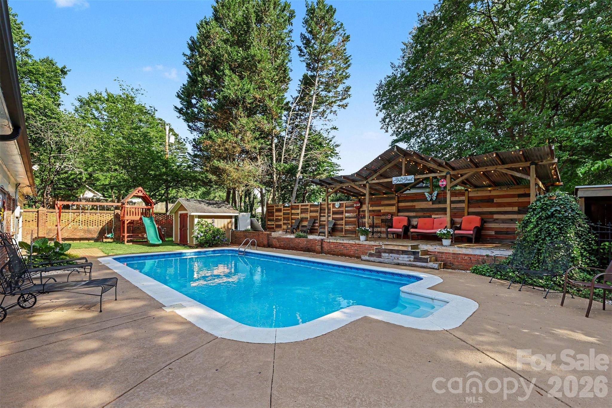 1339 Carmen Lane