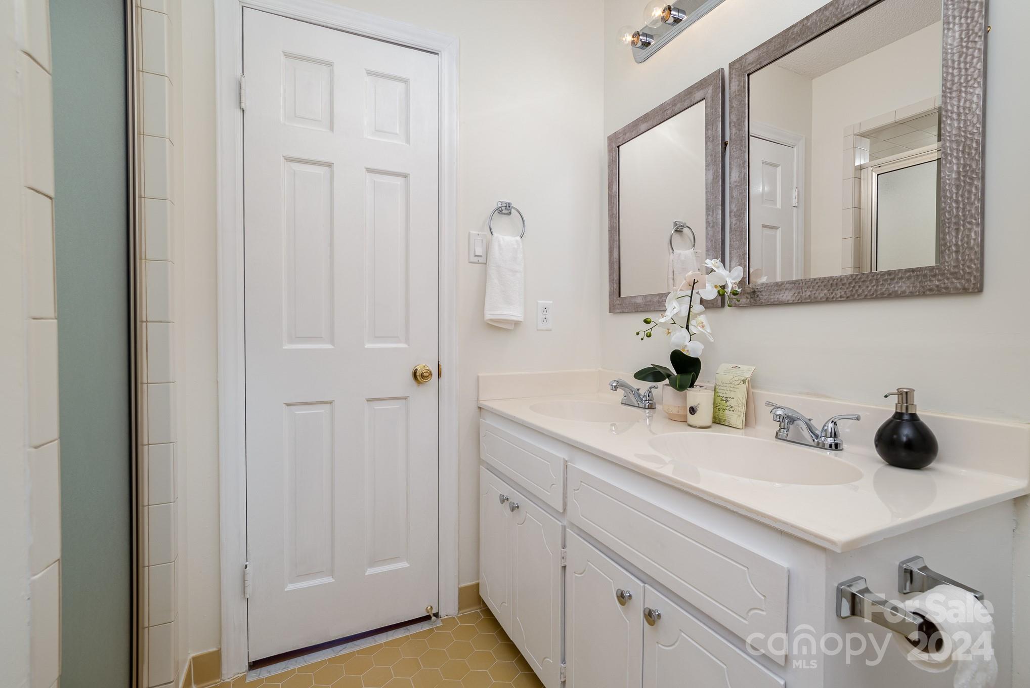 Shiland Hills - Residential