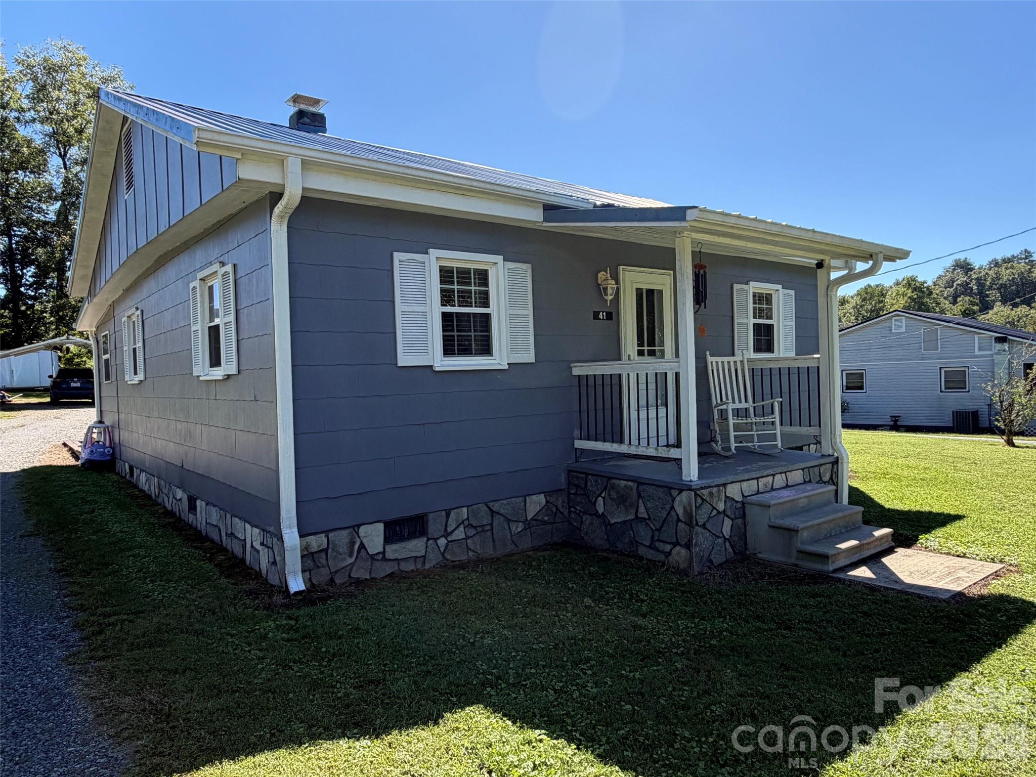41 Whitner Drive