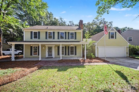 Photo of 2248 Lawton Bluff Road, Charlotte, NC 28226 (MLS # 4418434)