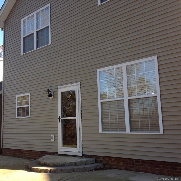 Adams Bluff - Residential Lease