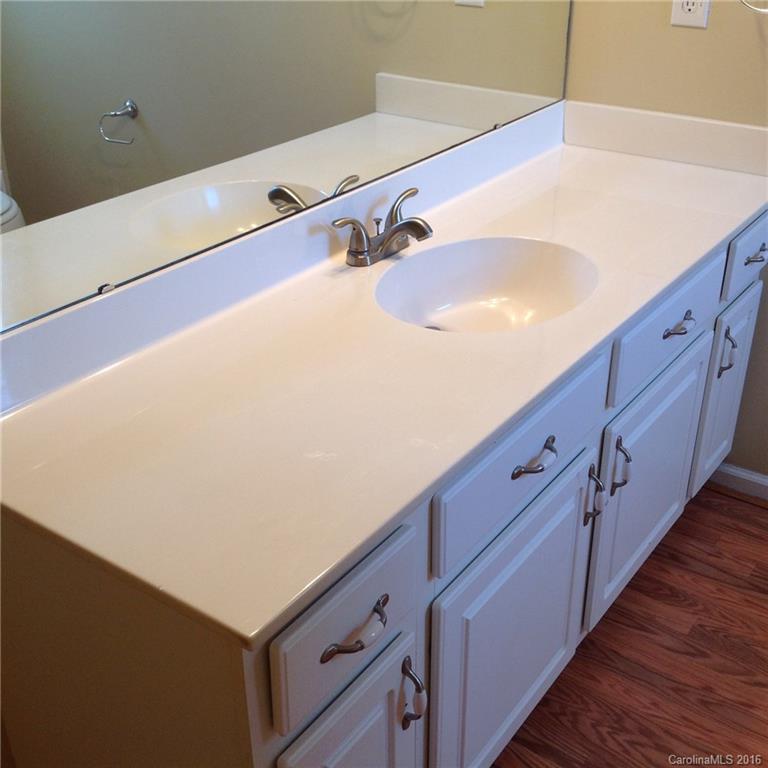 Adams Bluff - Residential Lease