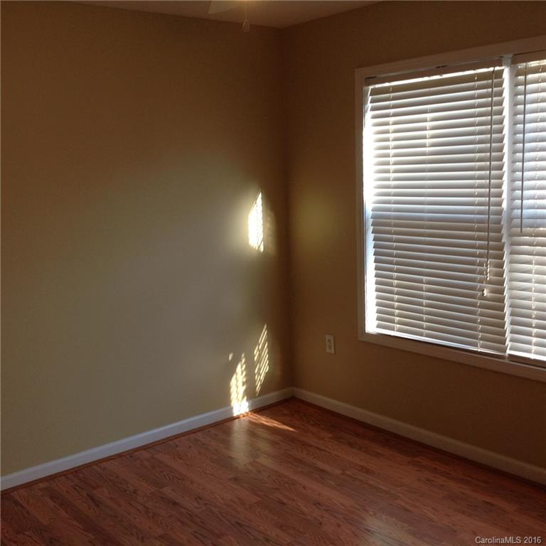 Adams Bluff - Residential Lease