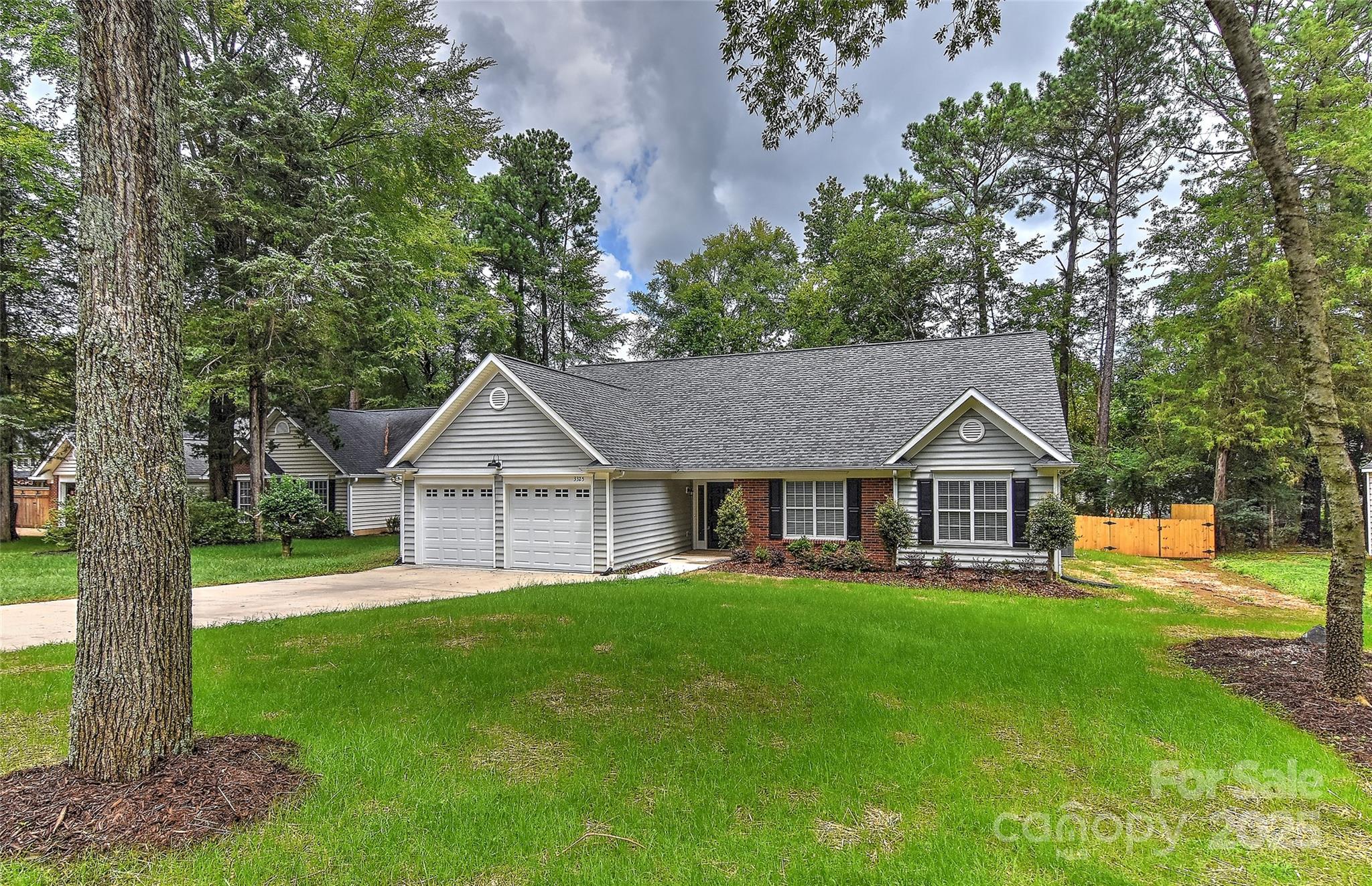 3325 Arboretum View