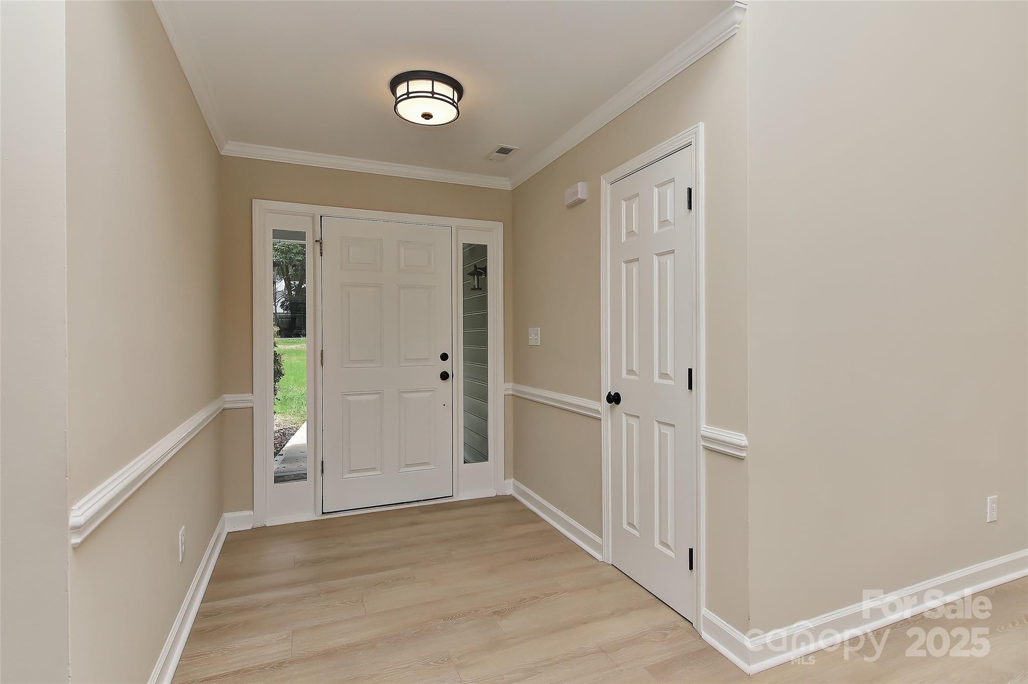 3325 Arboretum View