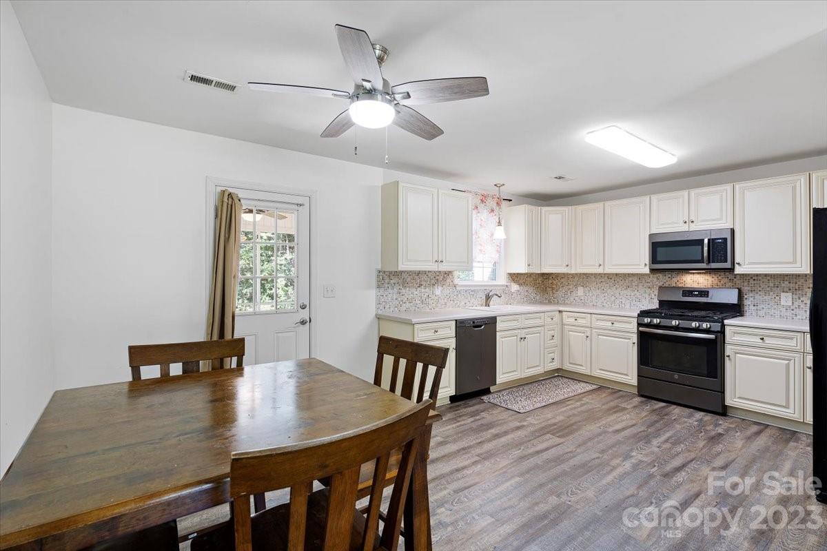 Green Peach Orchard - Residential