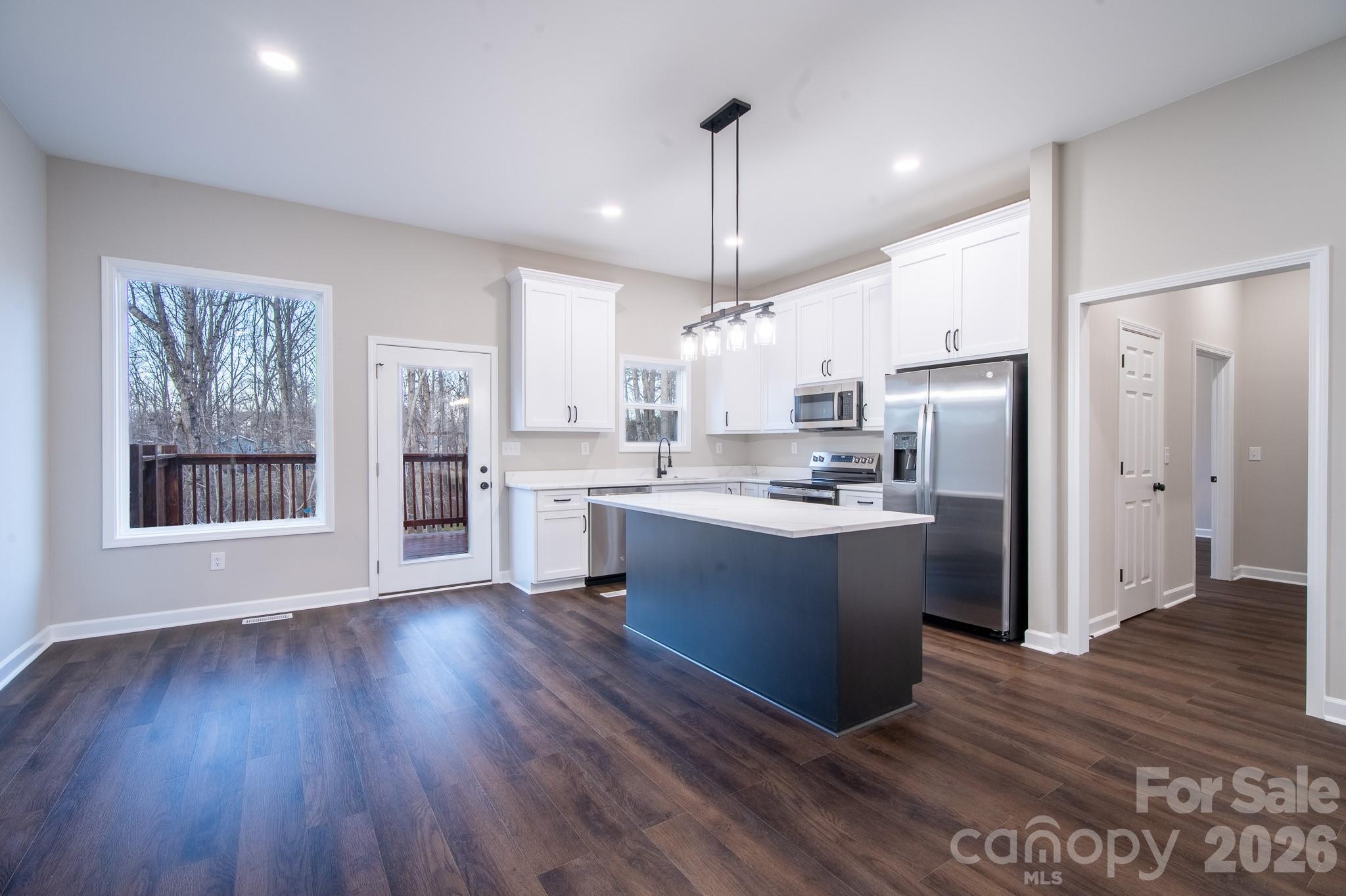 Woodland Oaks - Residential