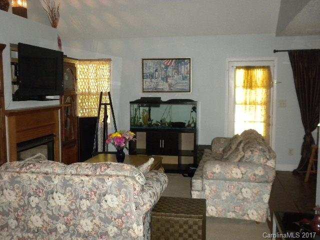 Brooks Farm - Residential