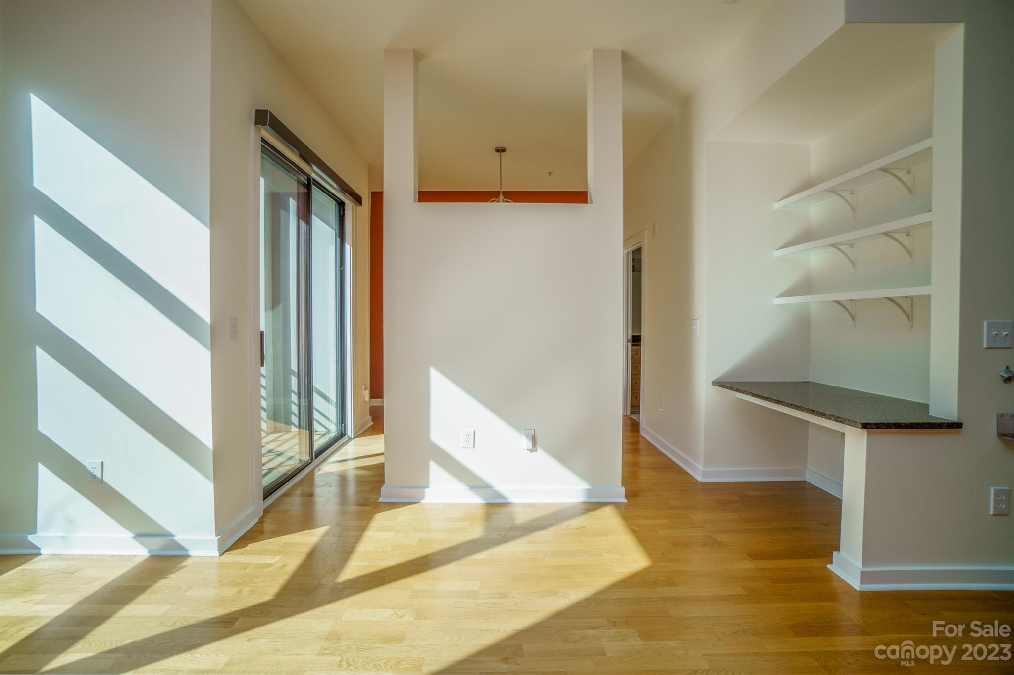 Court 6 - Residential