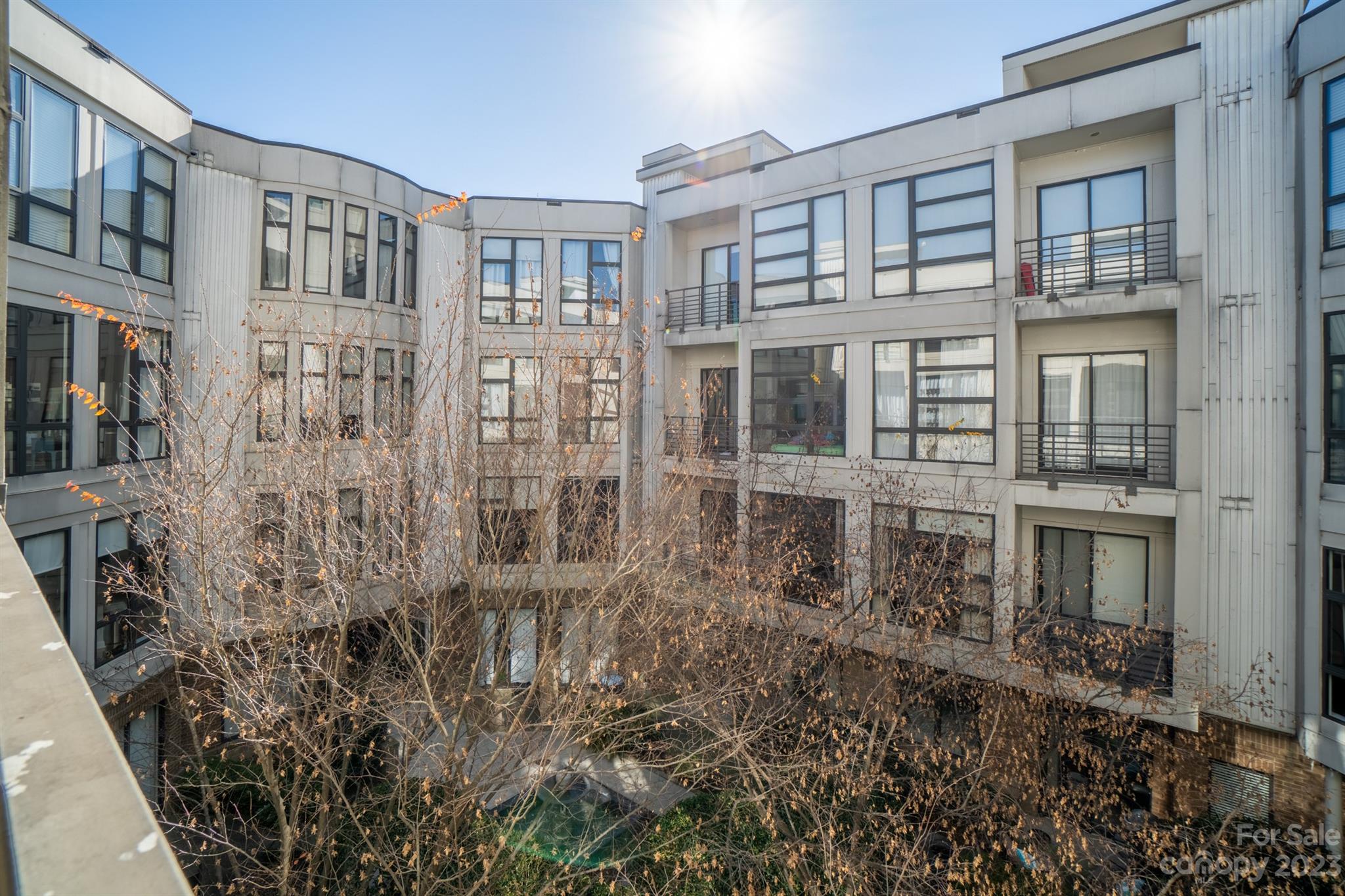 Court 6 - Residential