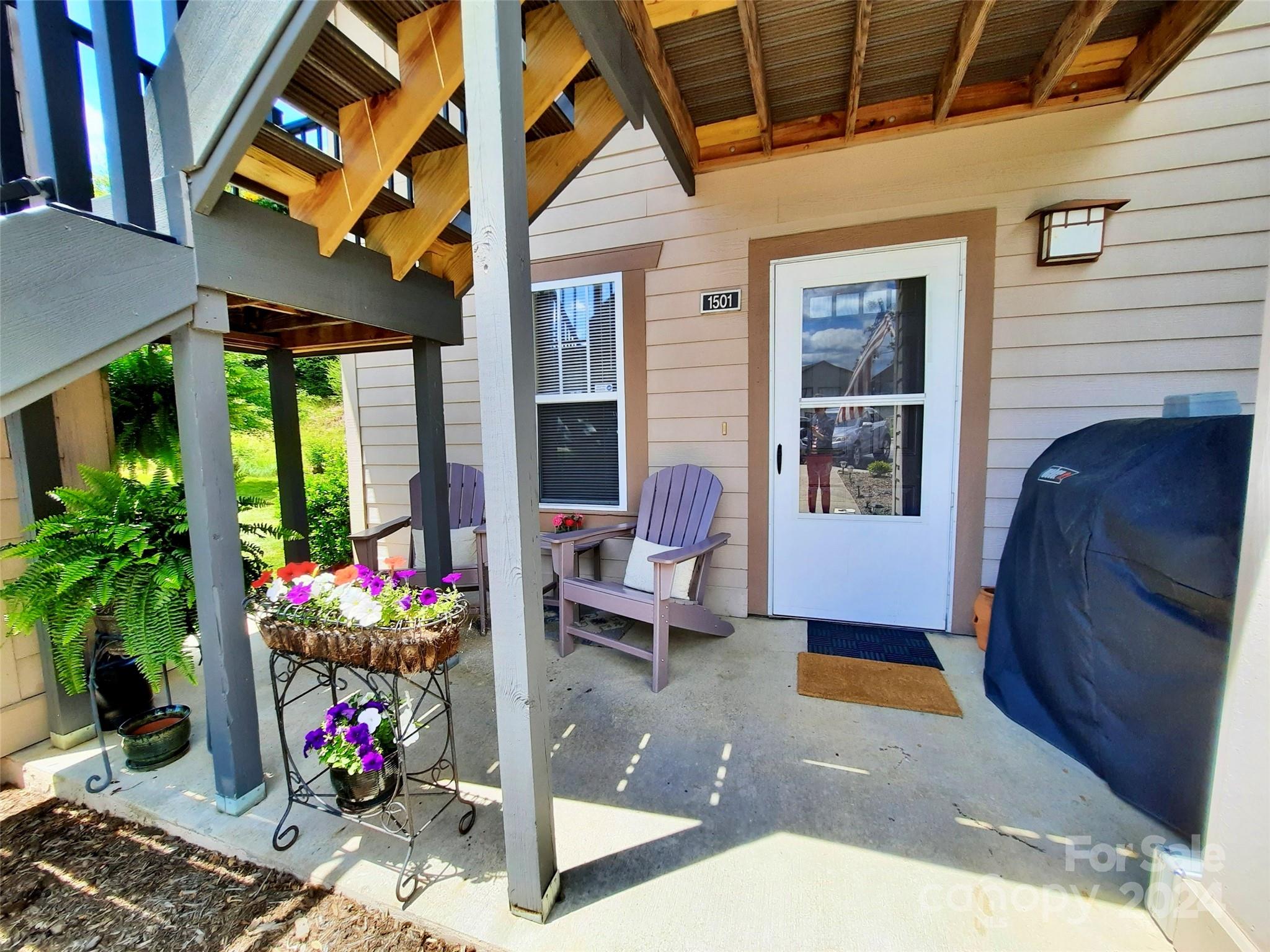 Wolfpen - Residential