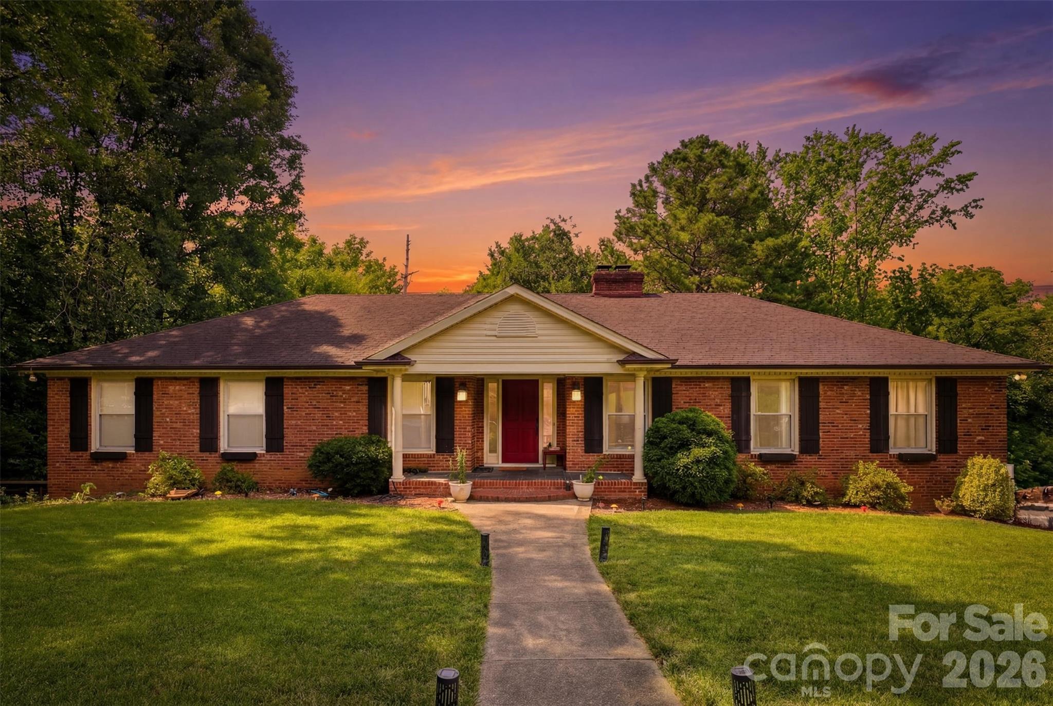 2620 Lynbridge Drive