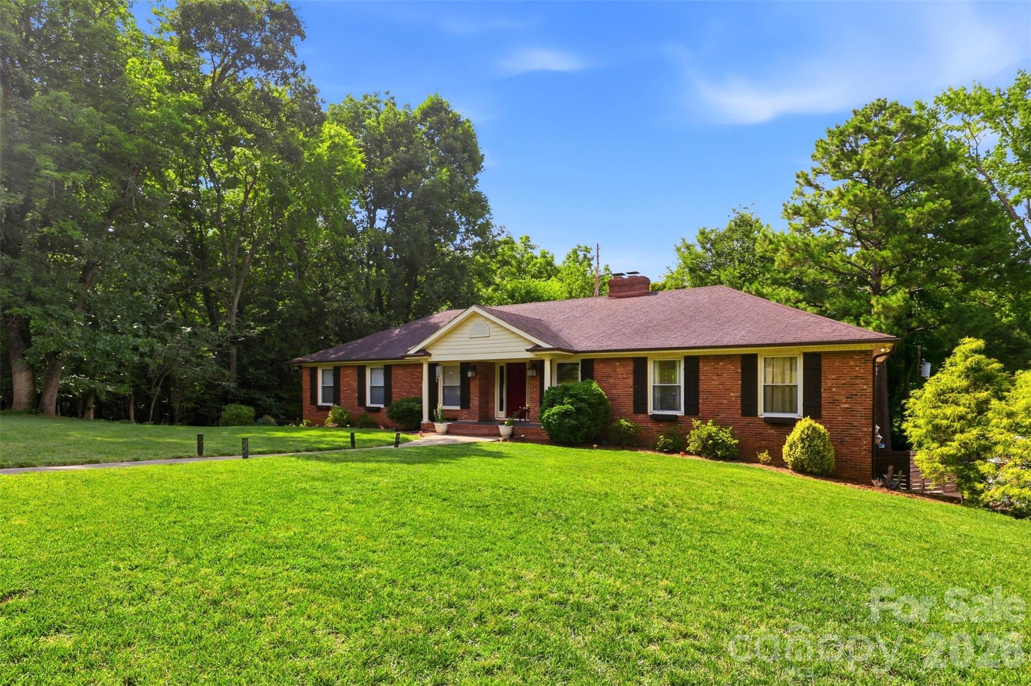 2620 Lynbridge Drive