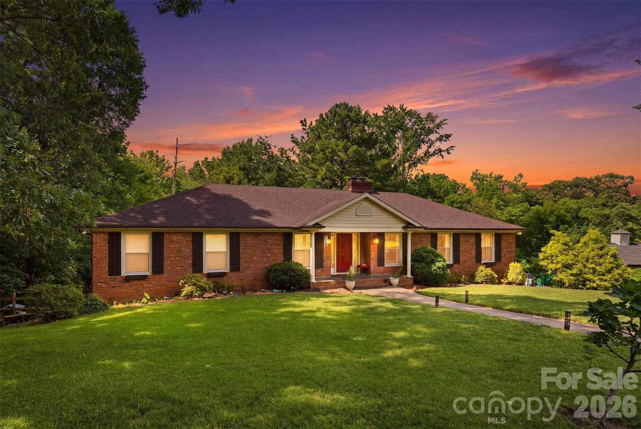 2620 Lynbridge Drive