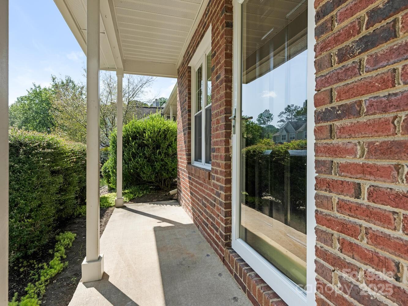 9104 Four Mile Creek Road