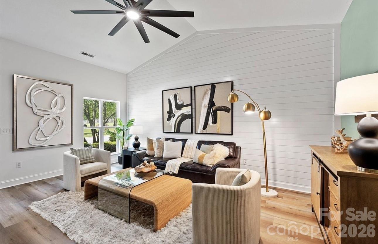 40 Olde Covington Way