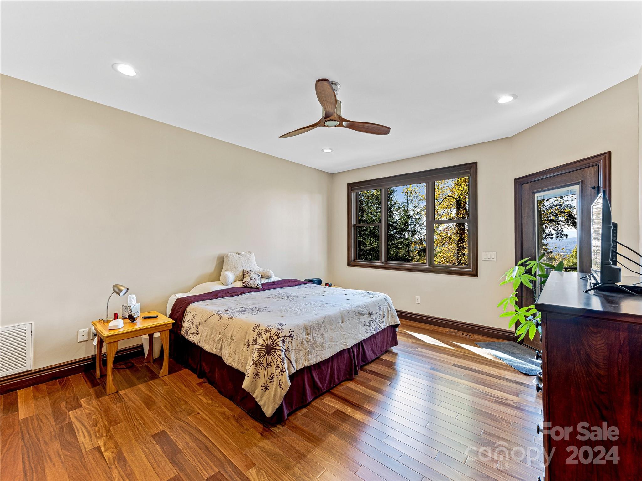 Rambling Hills - Residential