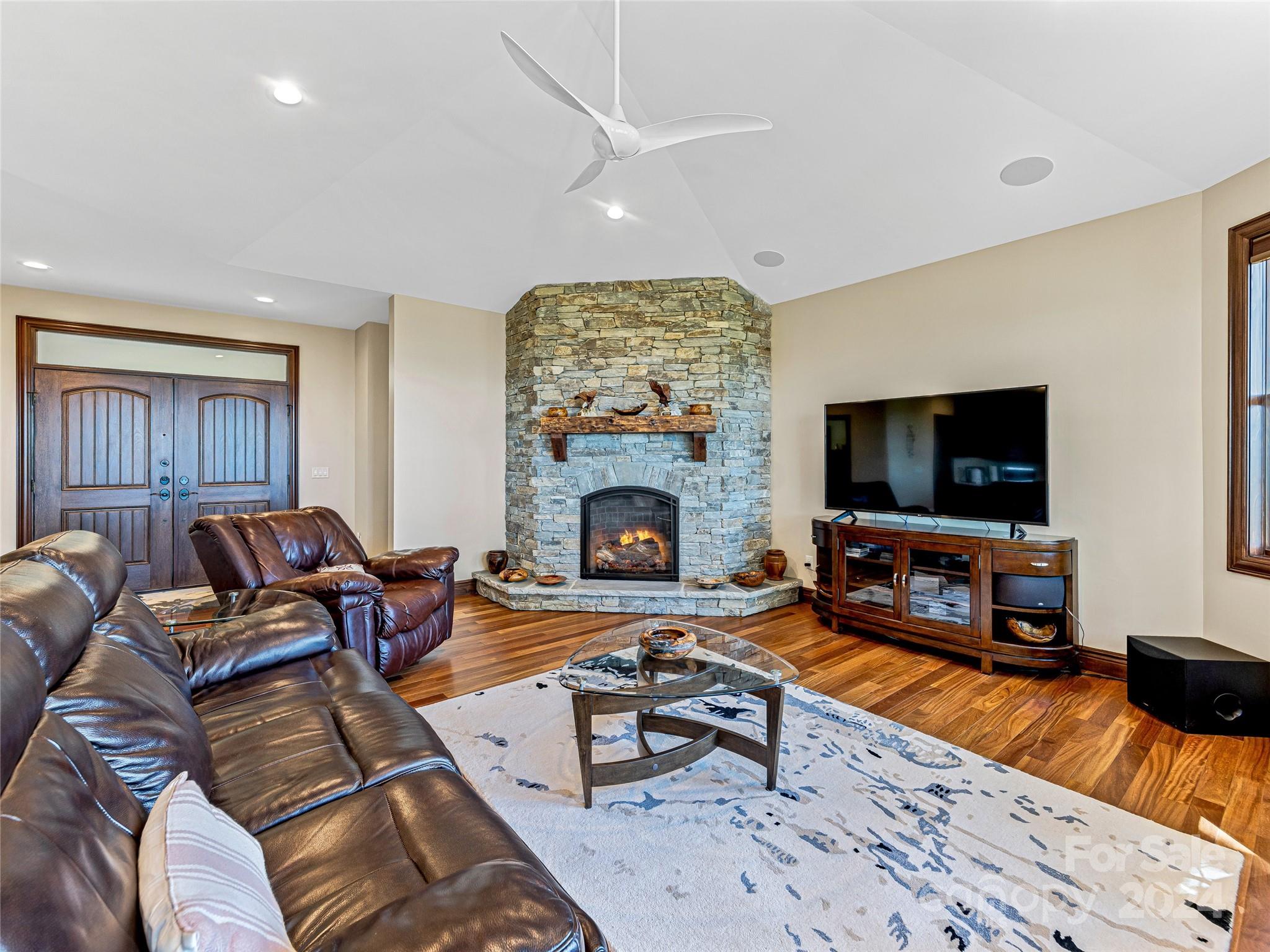 Rambling Hills - Residential