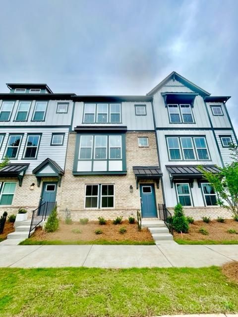 353 Jetton Street Davidson NC 28036