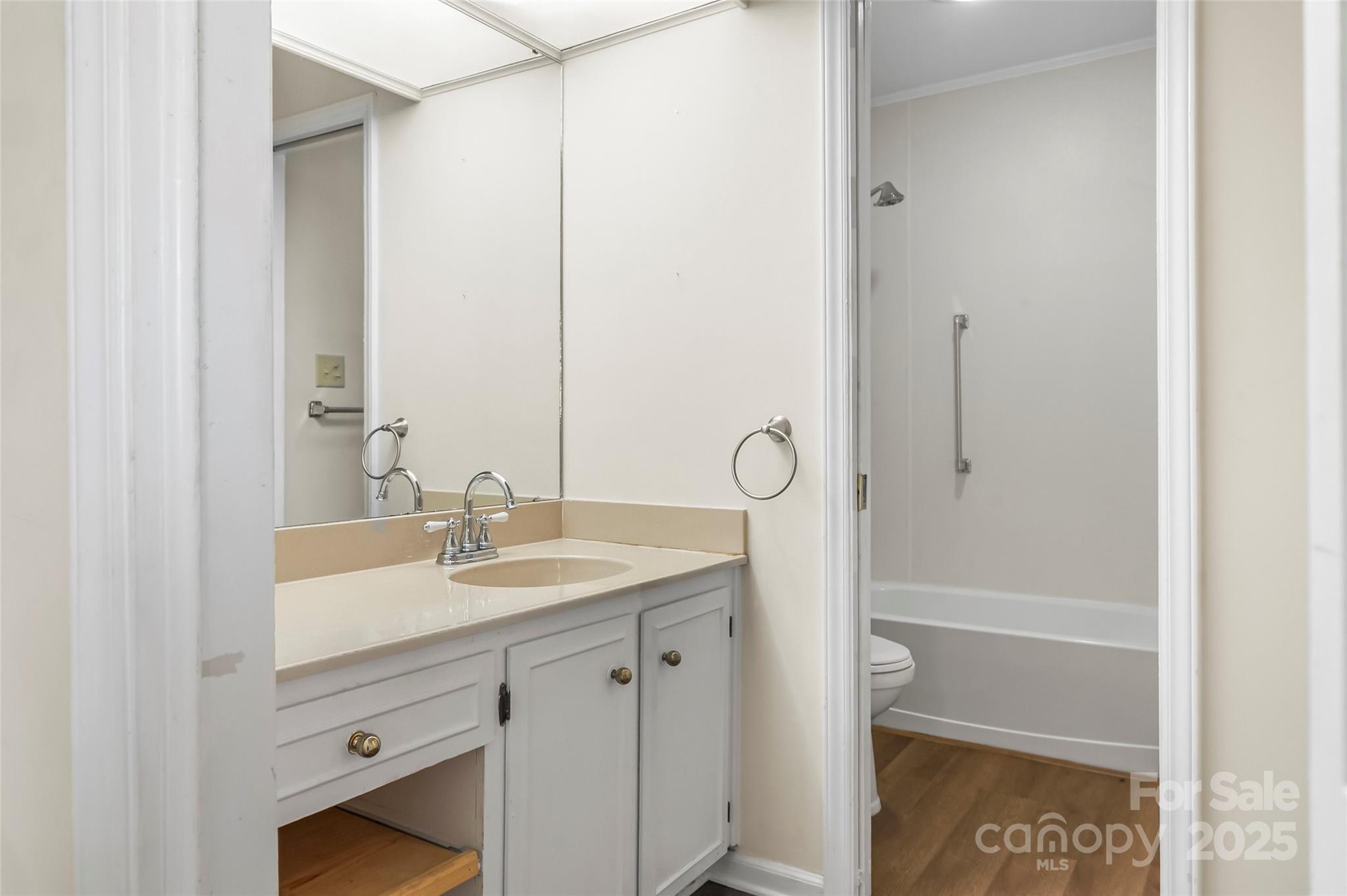 Riverside - Residential