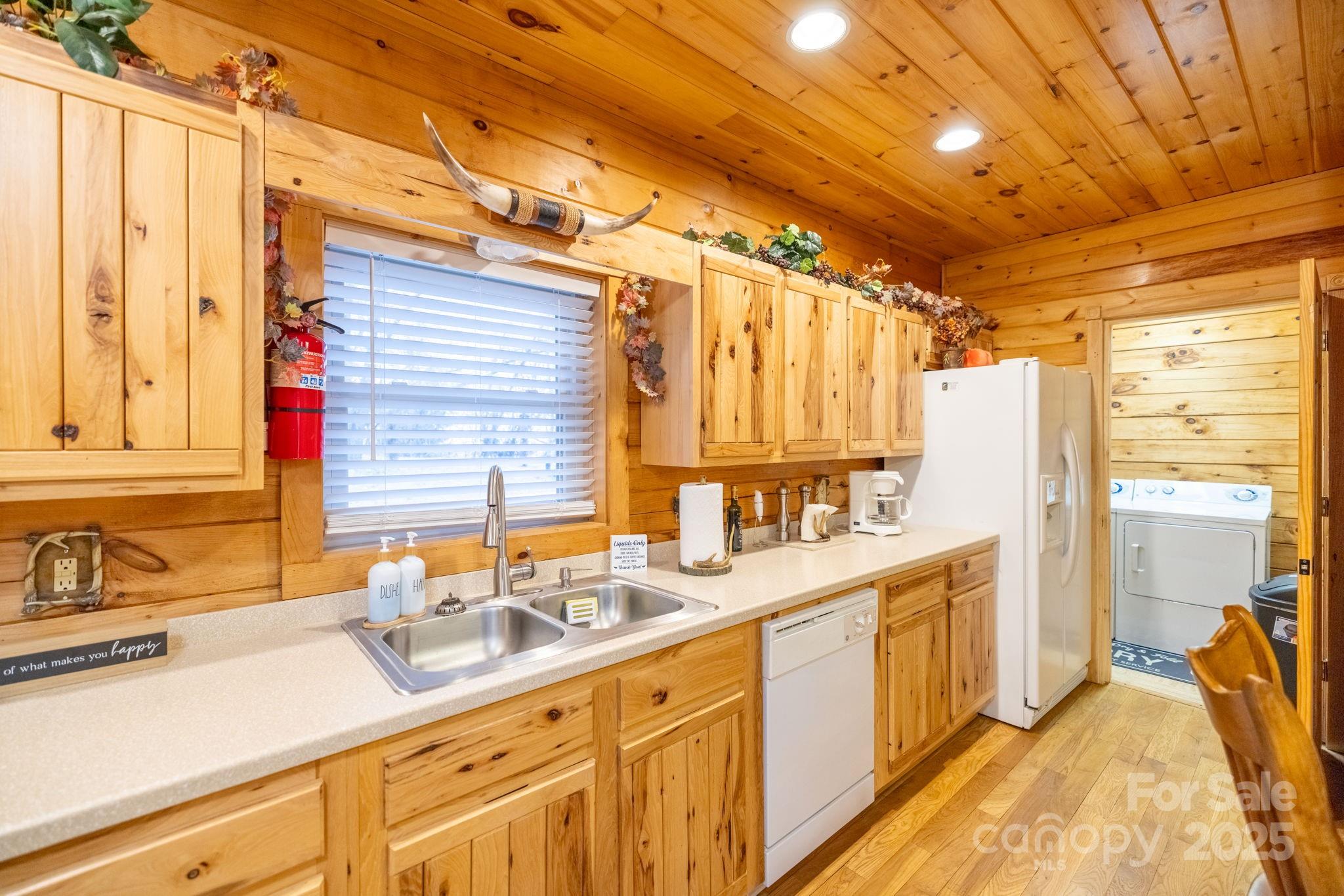 North Carolina Dreams - Residential