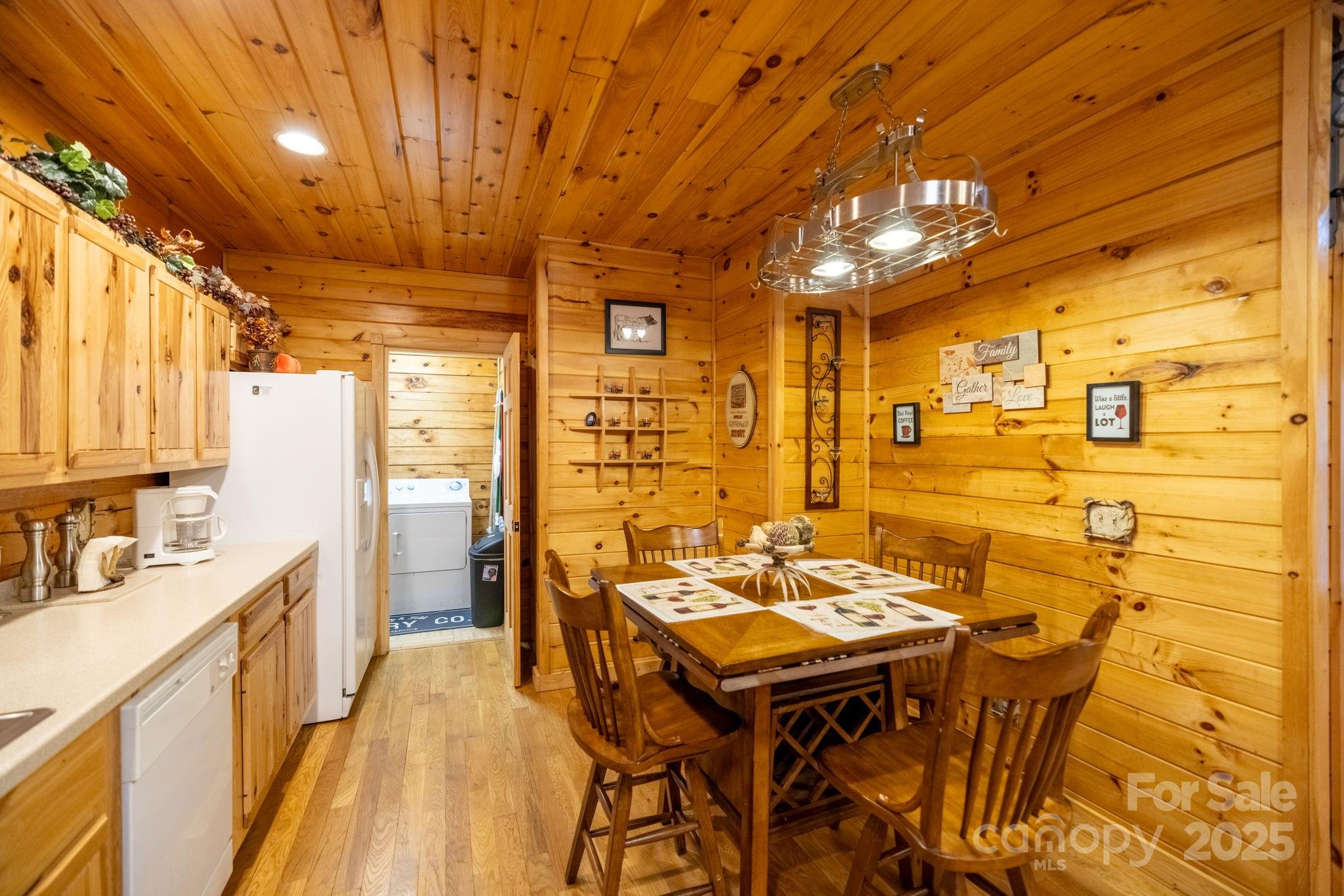 North Carolina Dreams - Residential