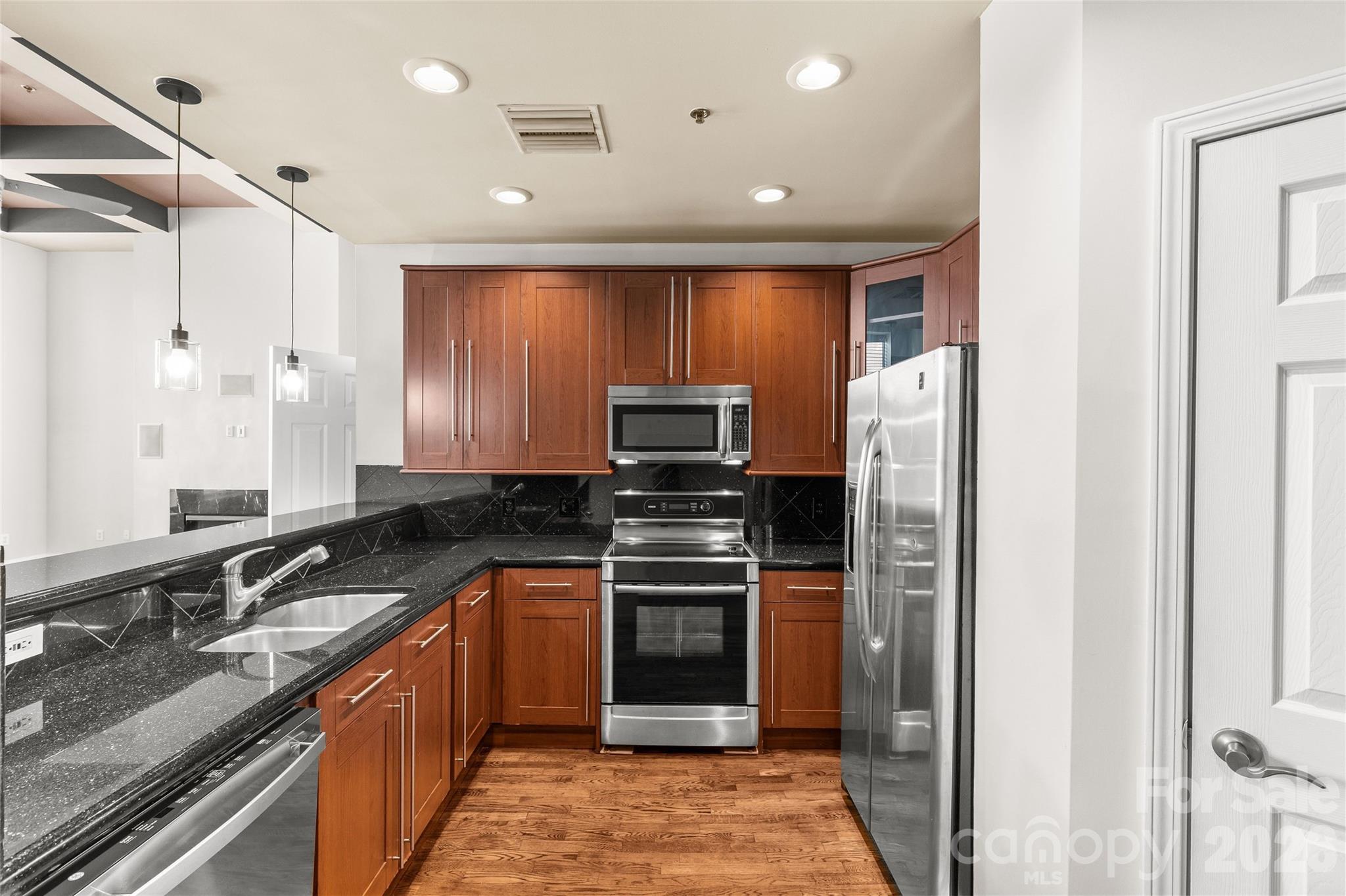 Iveys Townhomes - Residential