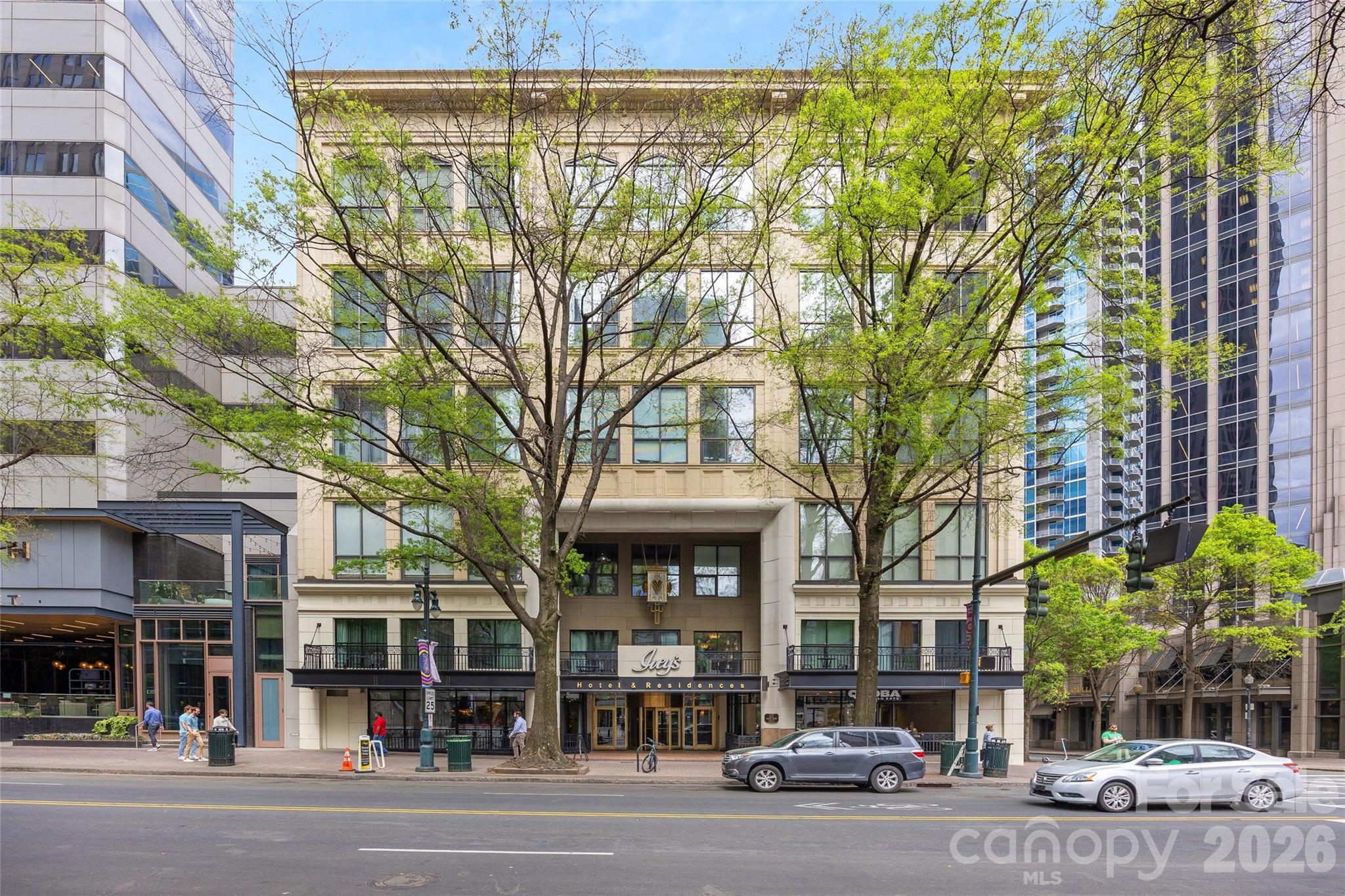 127 N Tryon Street 410