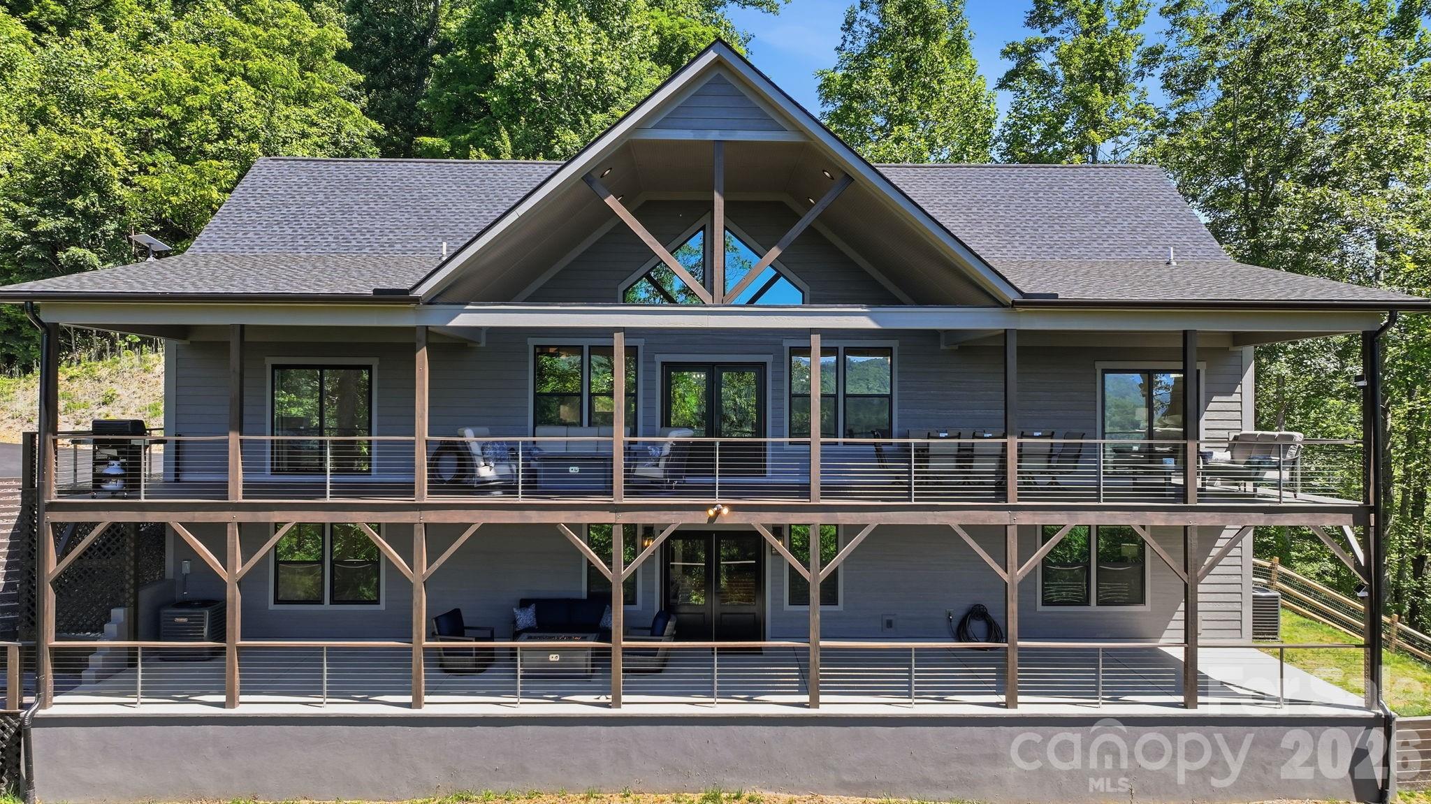 282 Tamarack Trail