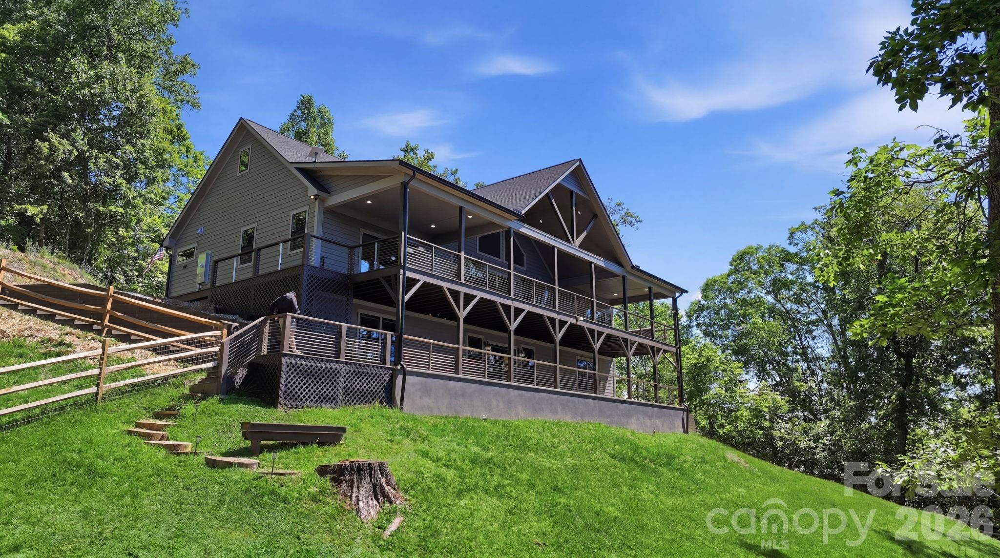 282 Tamarack Trail