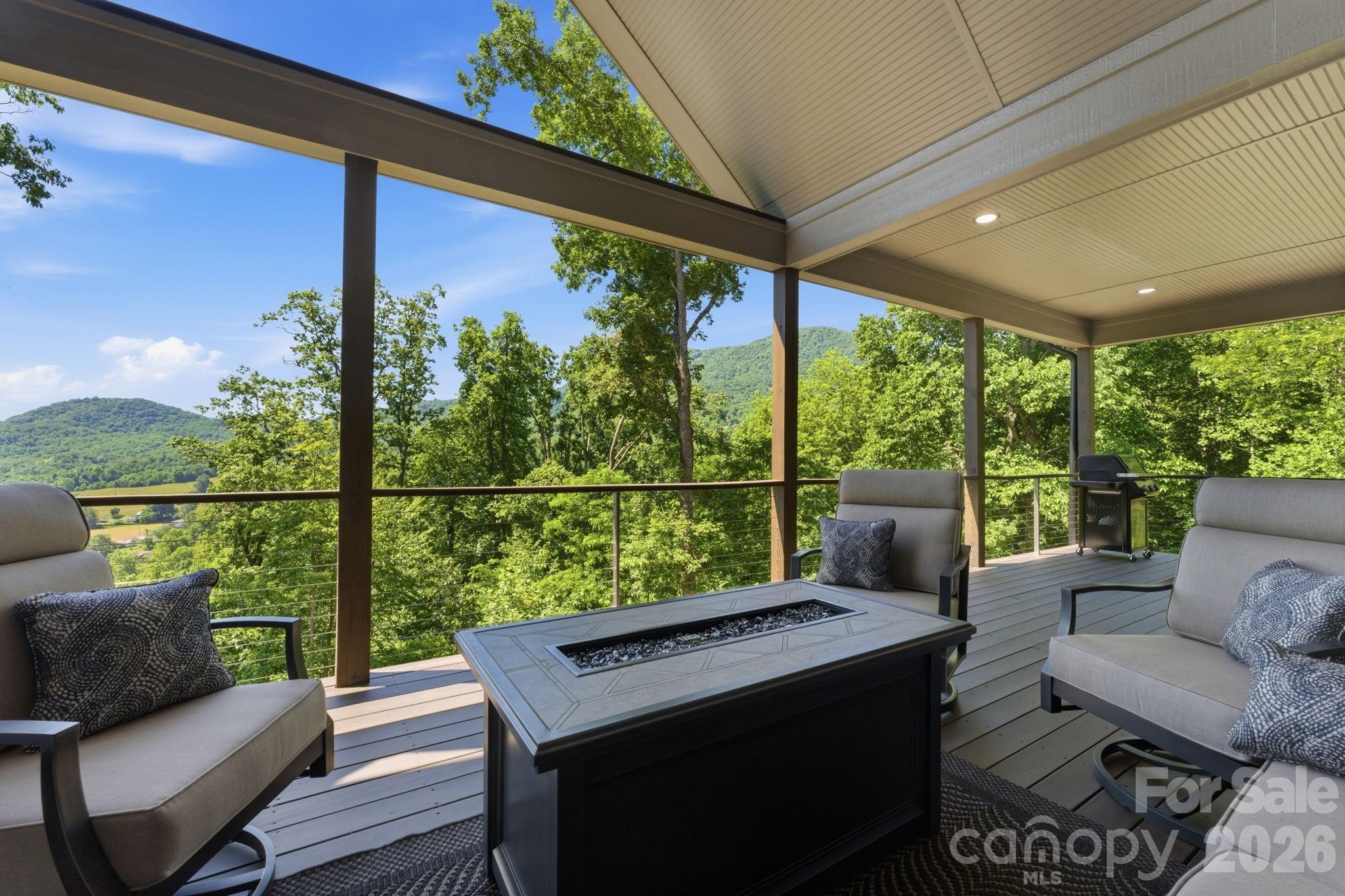 282 Tamarack Trail