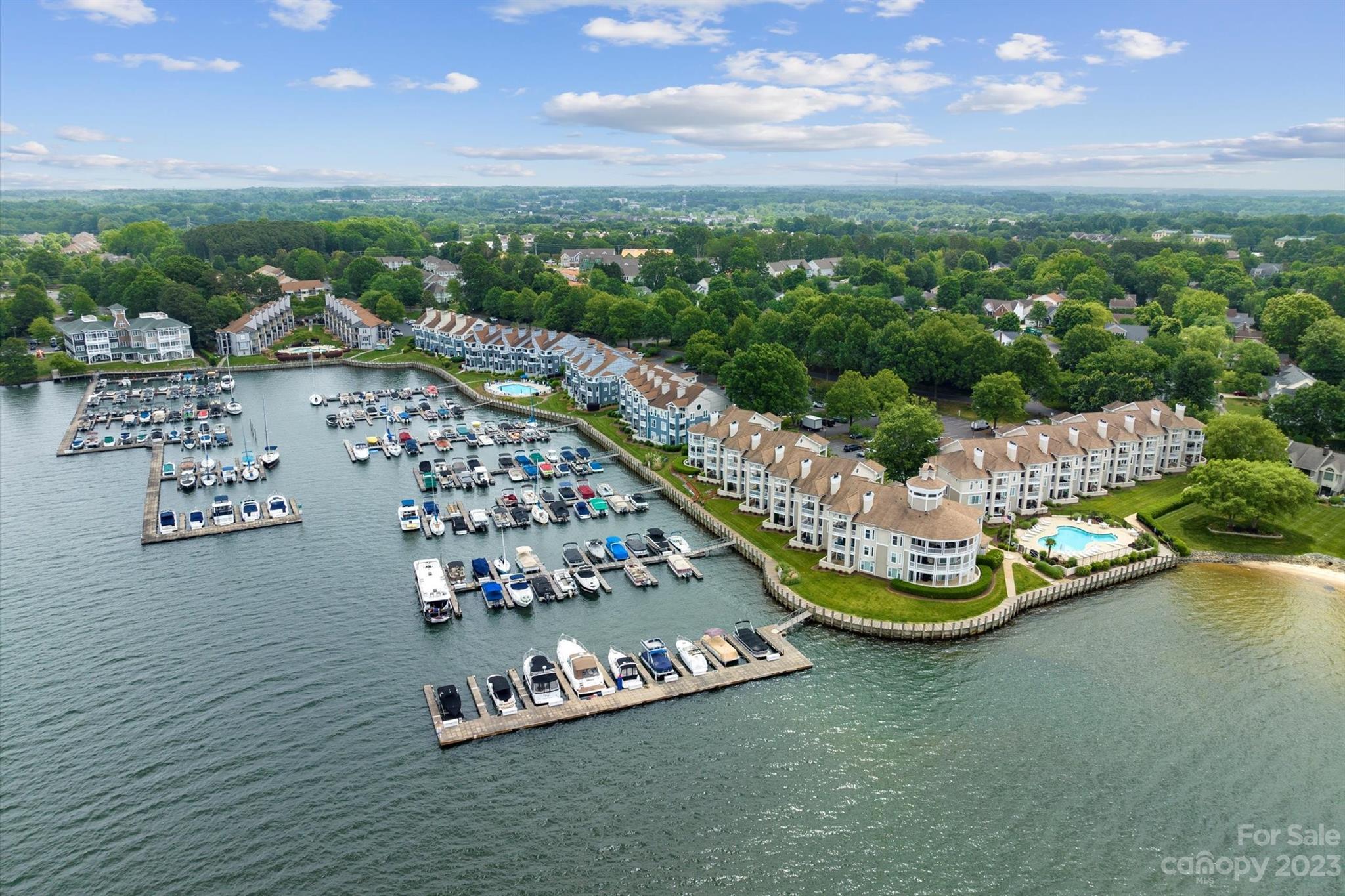 Vineyard Point - Residential