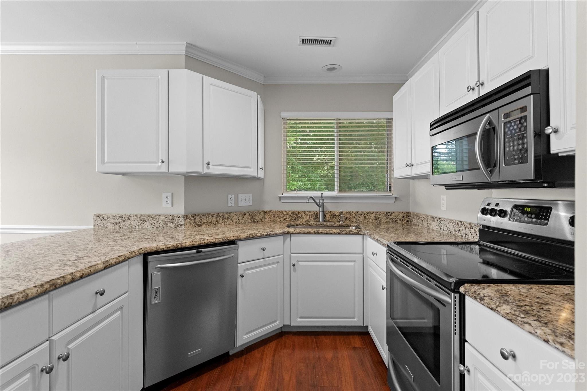 Vineyard Point - Residential