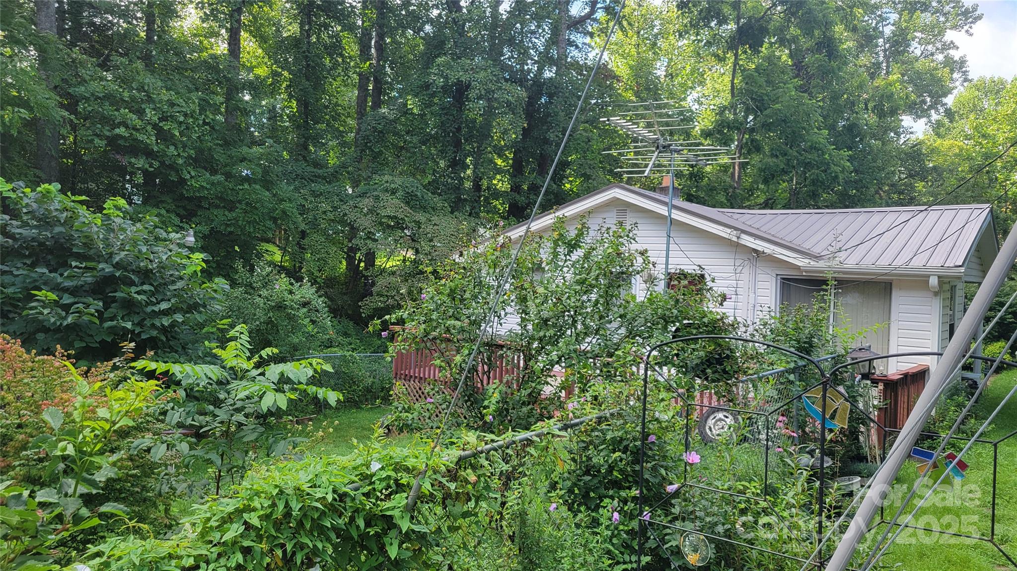 209 Old Mars Hill Highway
