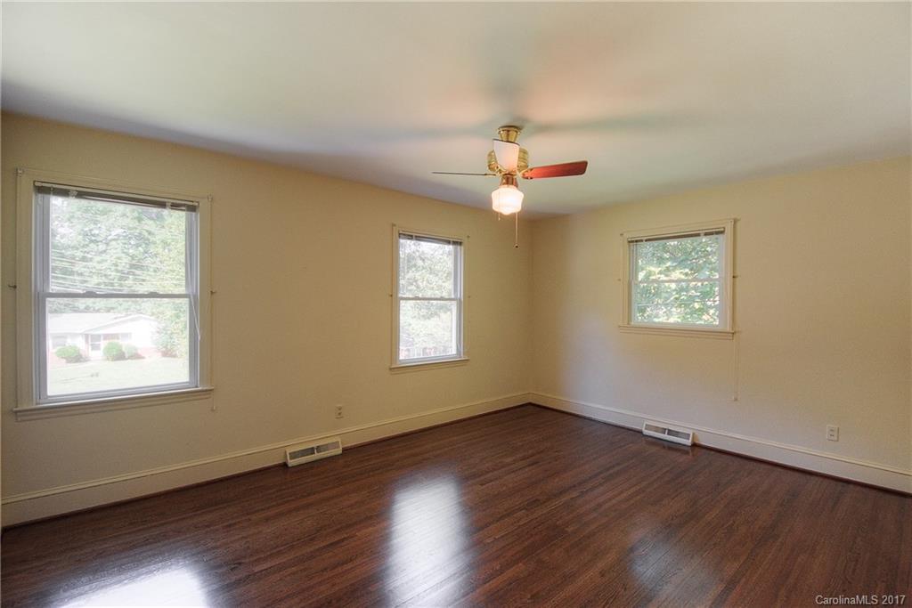 Oakhurst - Residential