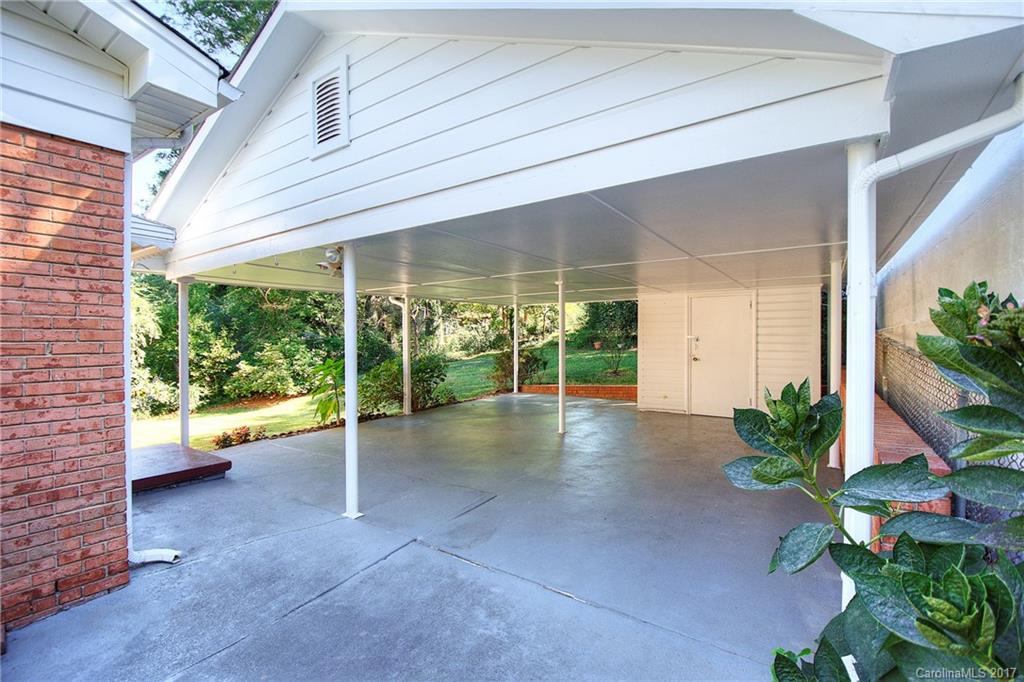 Oakhurst - Residential