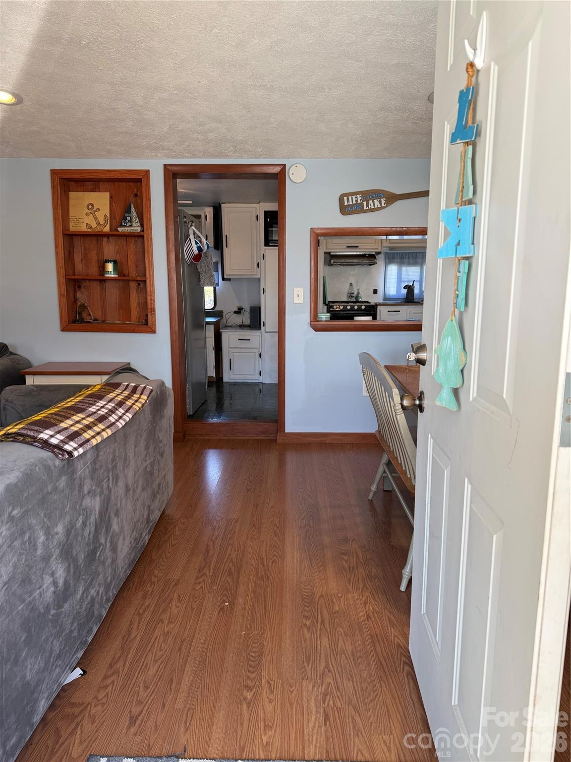 Twin Harbor - Residential