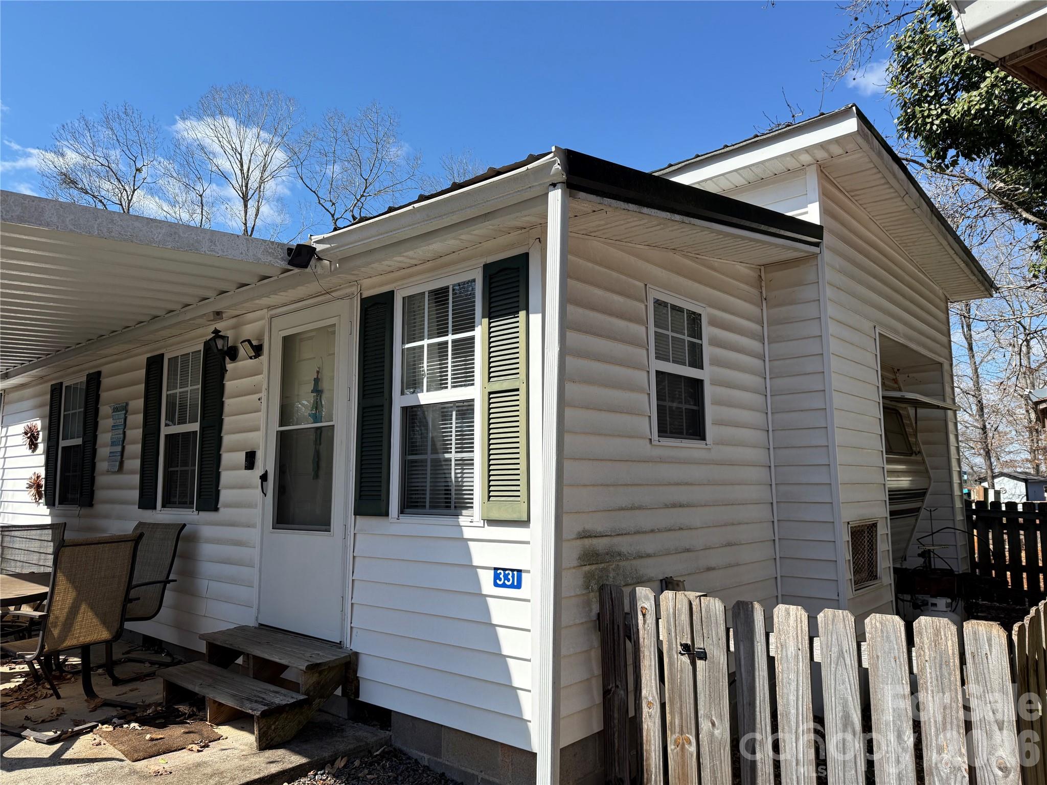 Twin Harbor - Residential