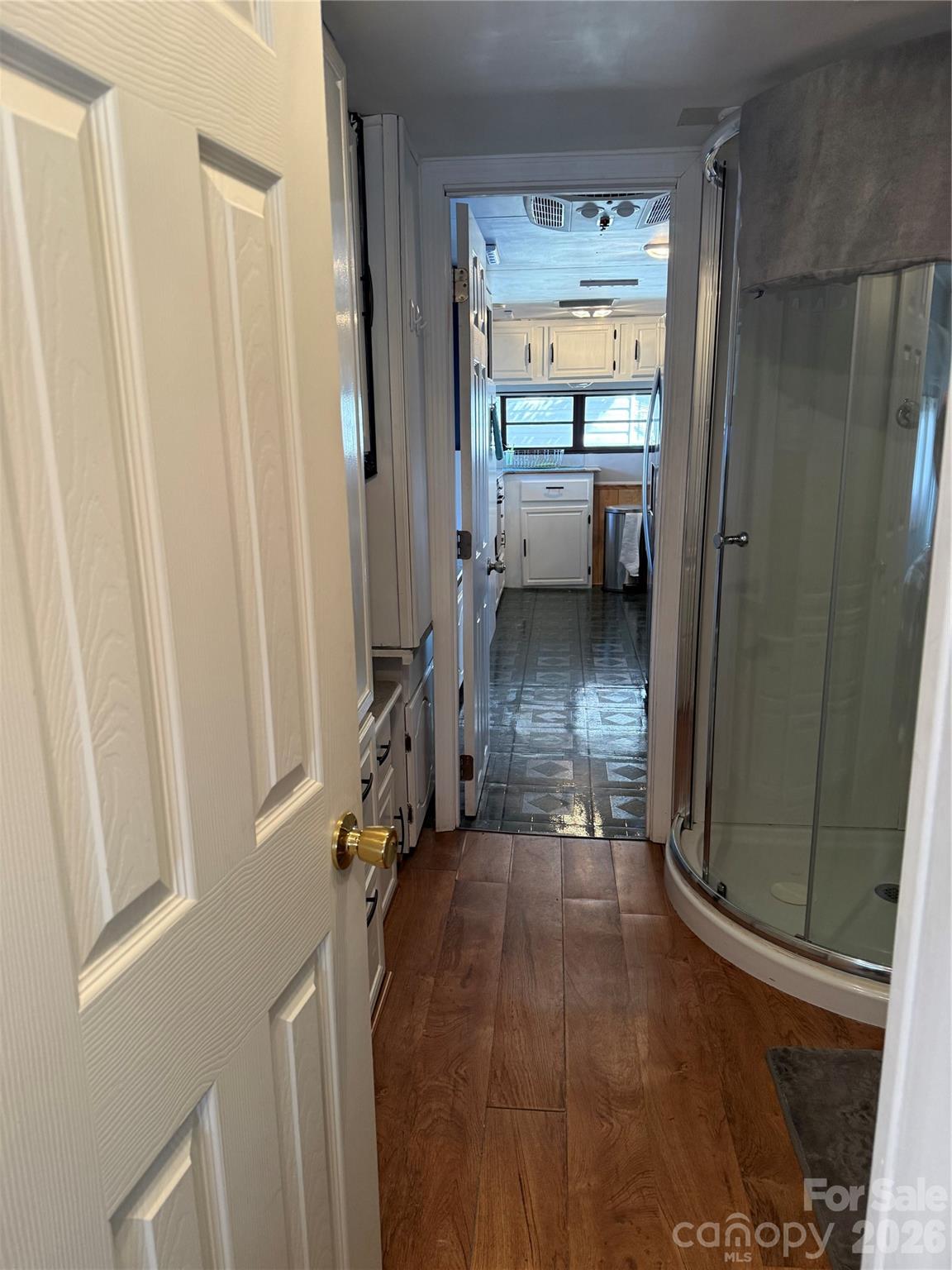 Twin Harbor - Residential