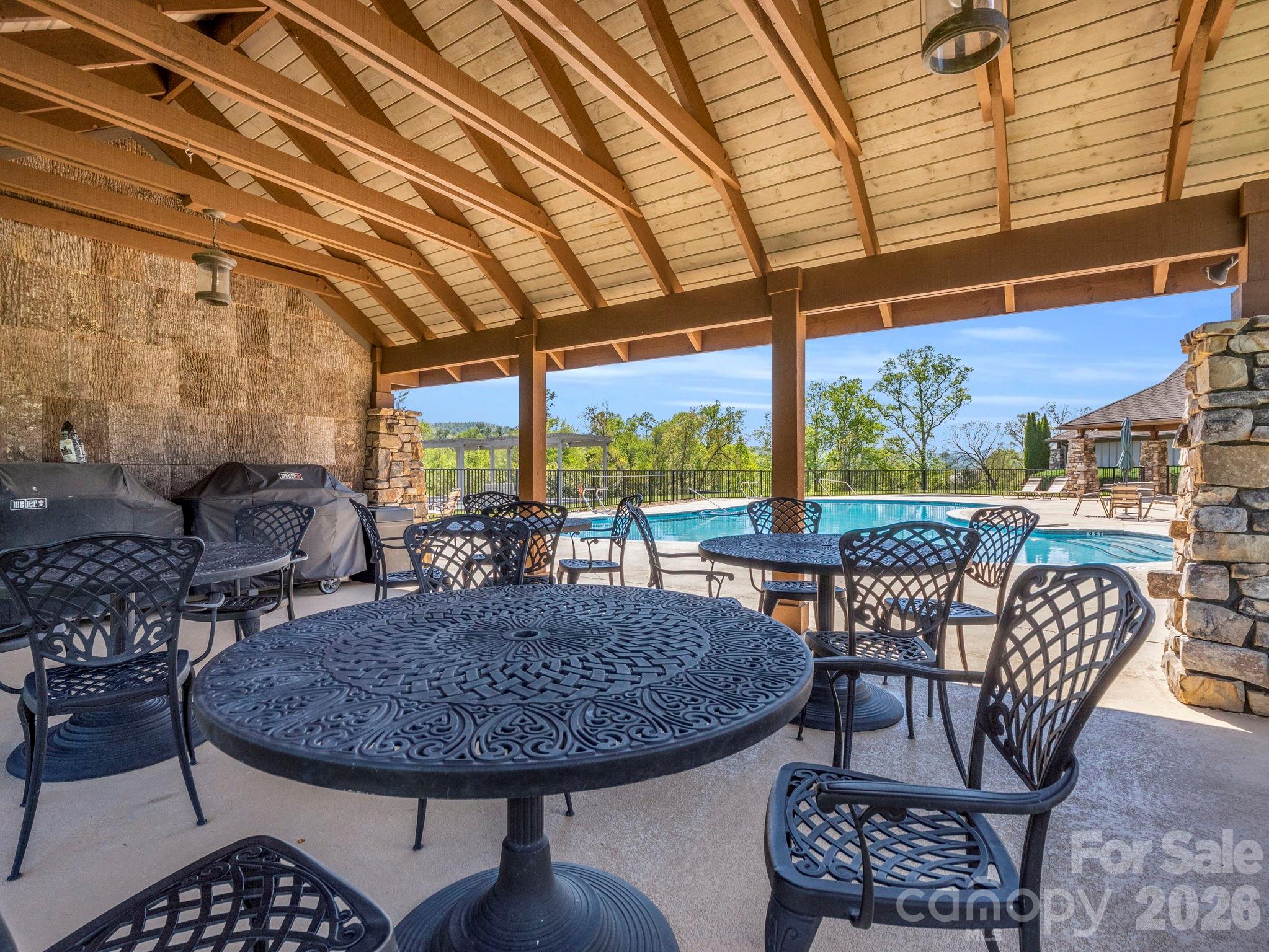 Cummings Cove - Land