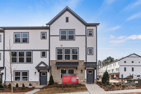 2320 Donnelly Hills Lane Charlotte NC 28262