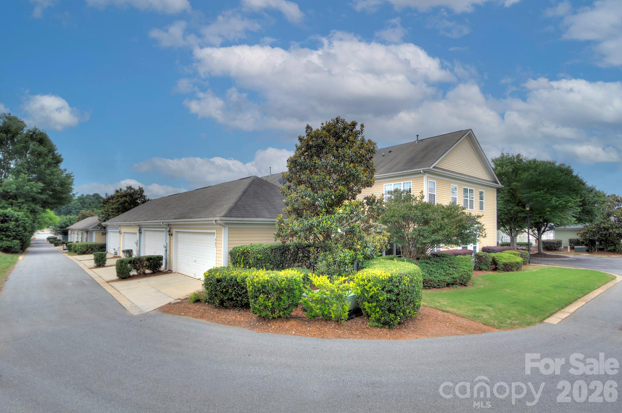 903 White Point Drive