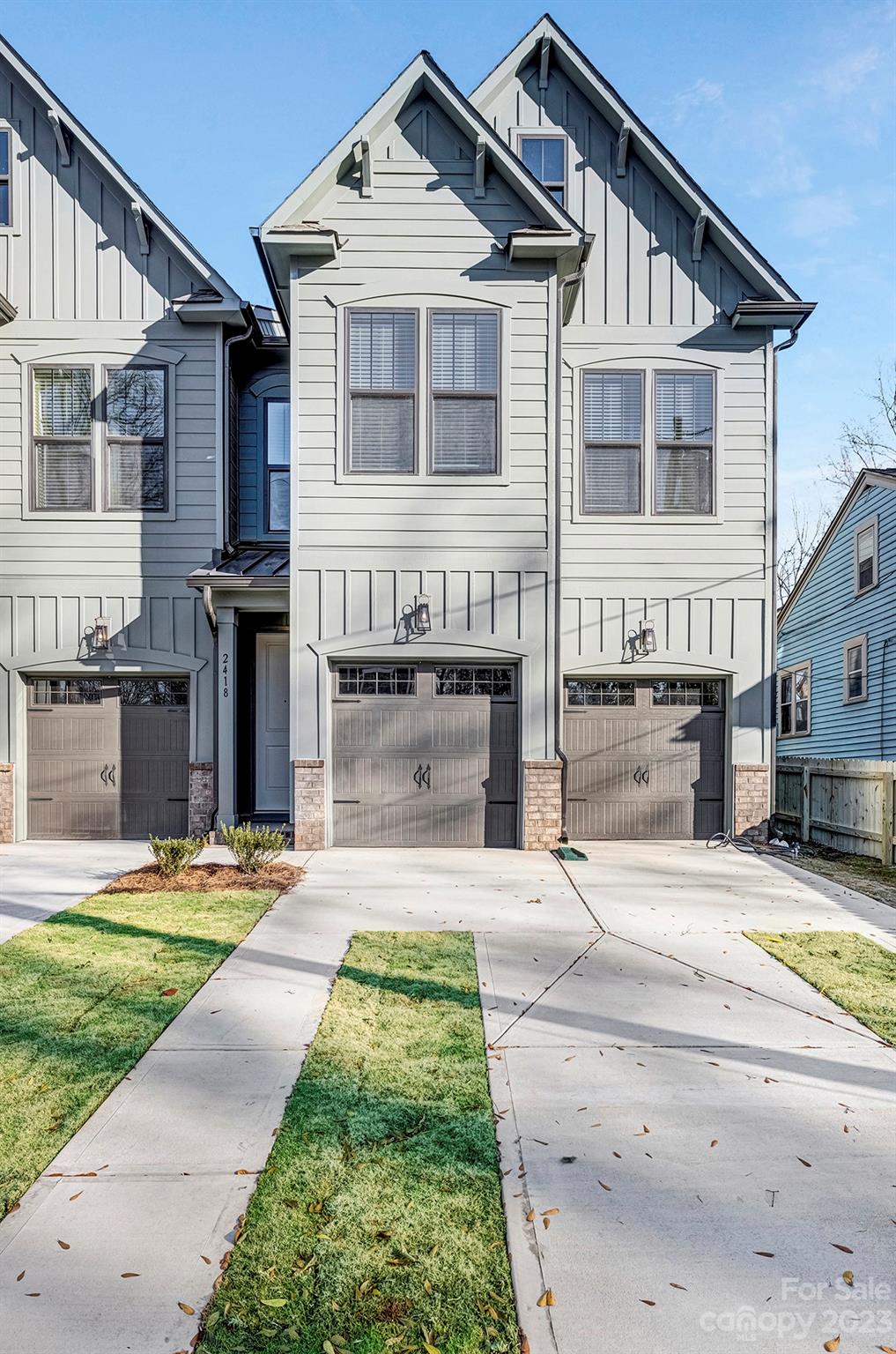 Villa Heights - Residential